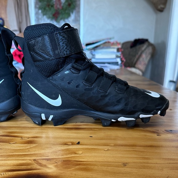 Nike Force Savage Shark 2 Men’s’ Football Cleats size 8.5 - Picture 7 of 13